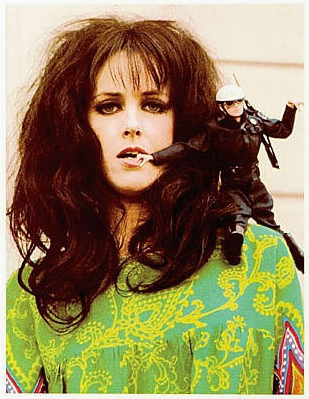 Illustration for article titled Kristen Stewart is a witch